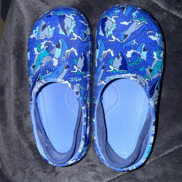 Other - Blue Shark Pattern Kids Clogs
